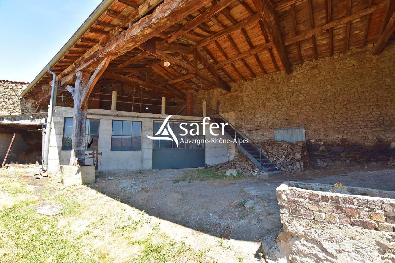 Other country property  Rh&ocirc;ne