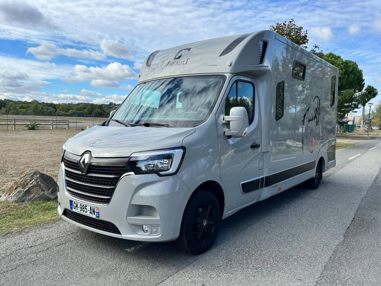 Horsebox HGV Theault   Renault Master  - THEAULT Proton 5L 2023 Used