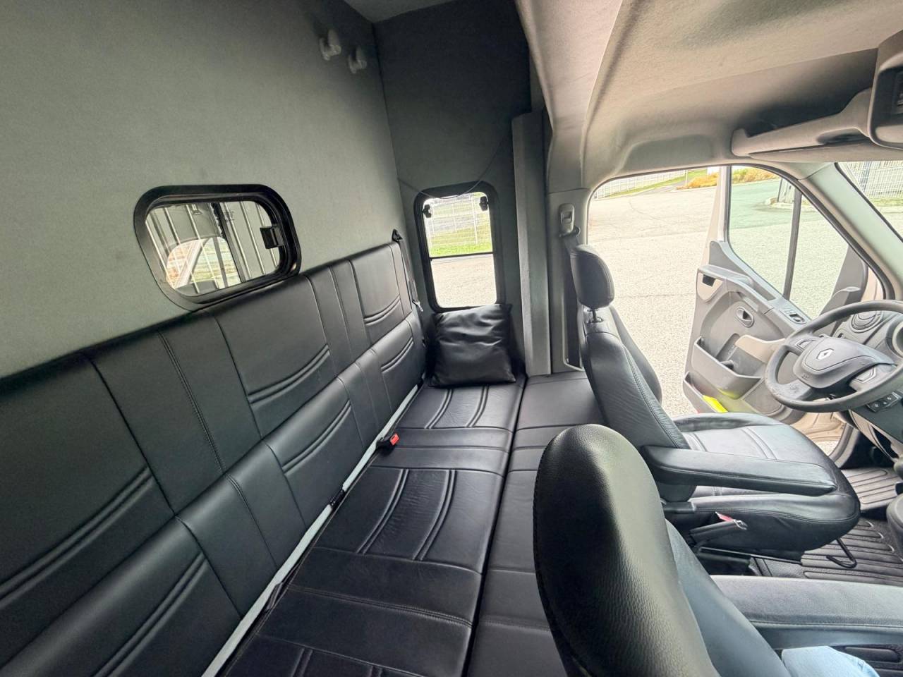 Horsebox HGV Chardron CHARDRON 2015 Used