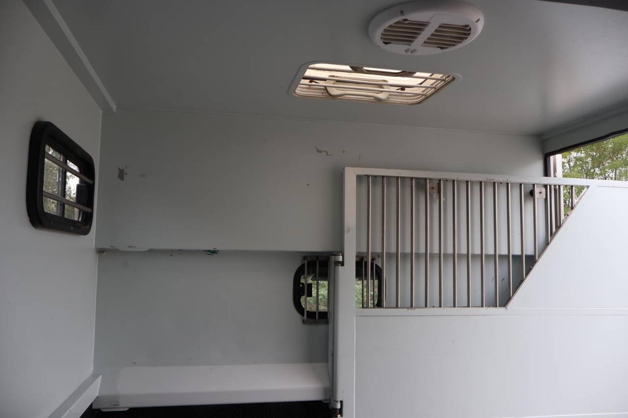 Horsebox HGV Chardron CHARDRON 2015 Used
