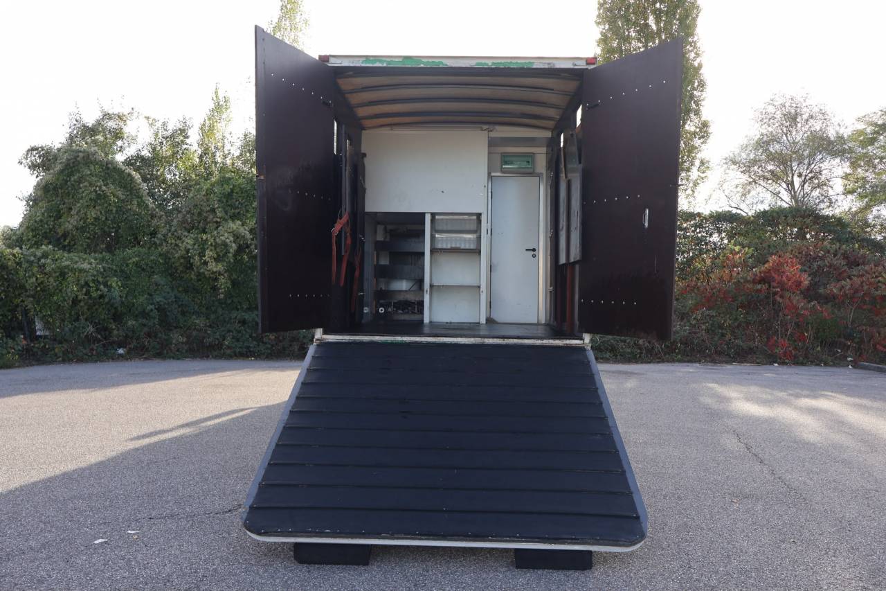 Horsebox NON-HGV Scania P.310 2005 Used