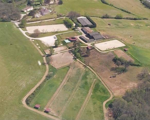Livery yard  Lot-et-Garonne