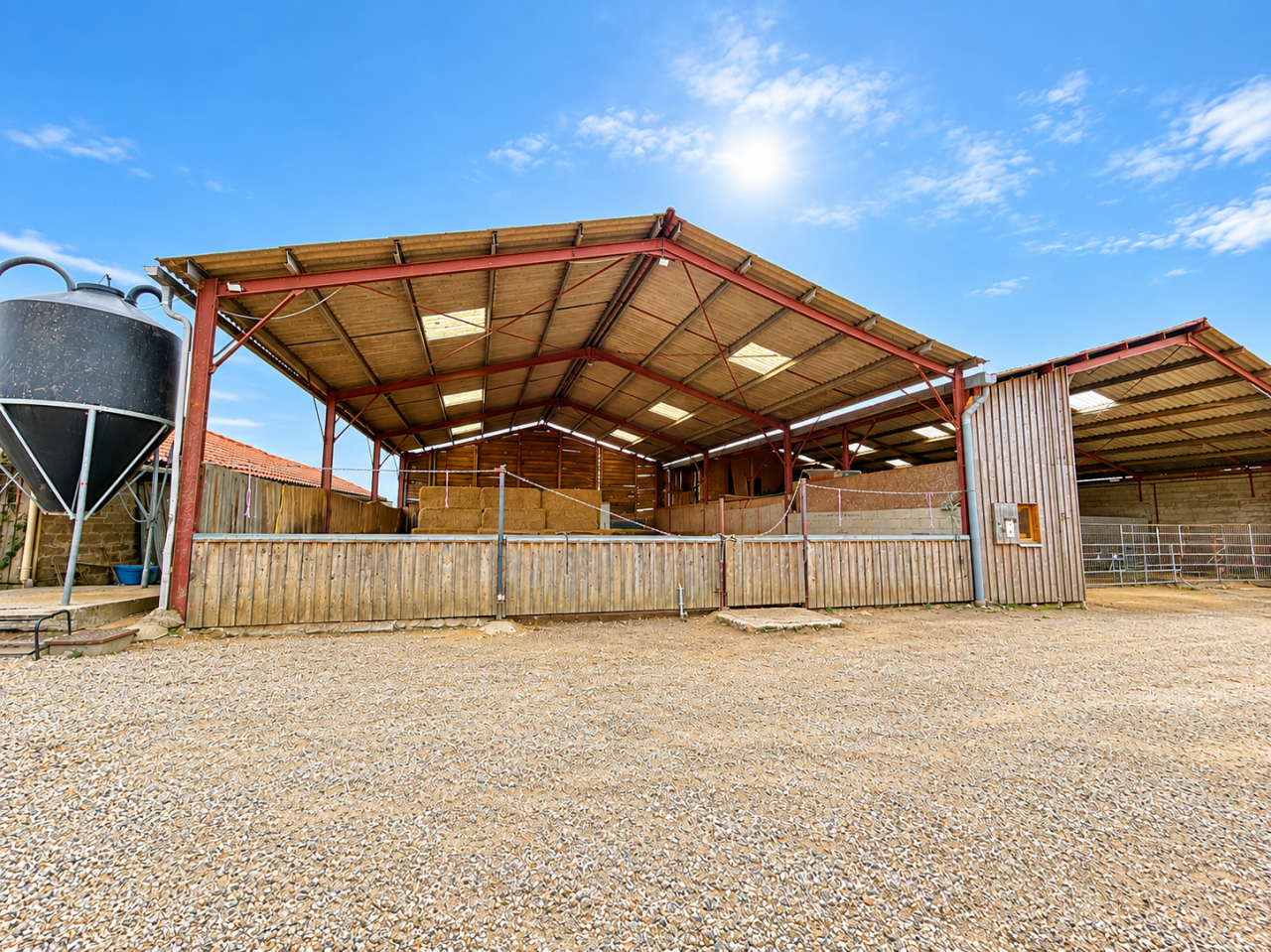 Livery yard  Lot-et-Garonne
