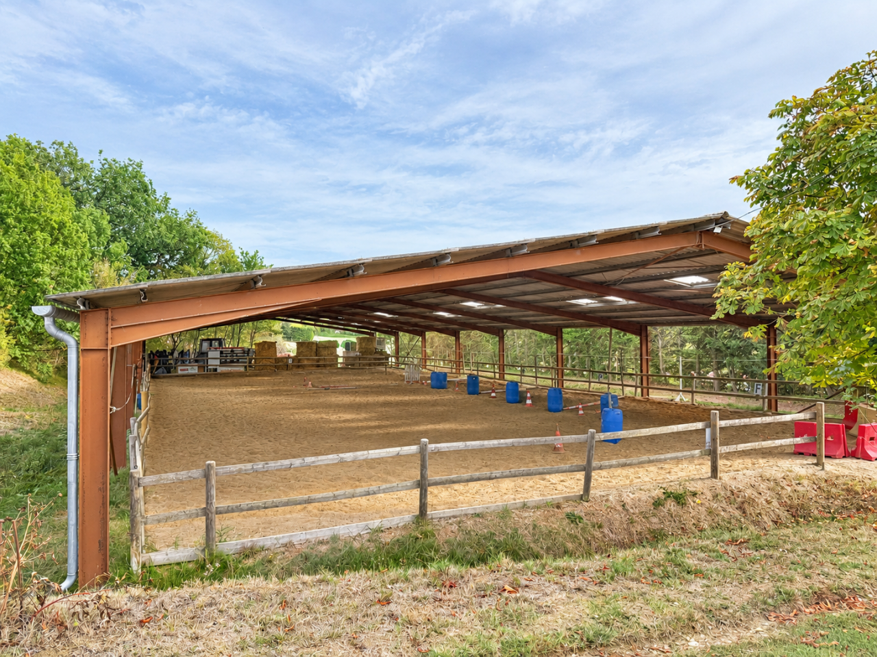 Livery yard  Lot-et-Garonne