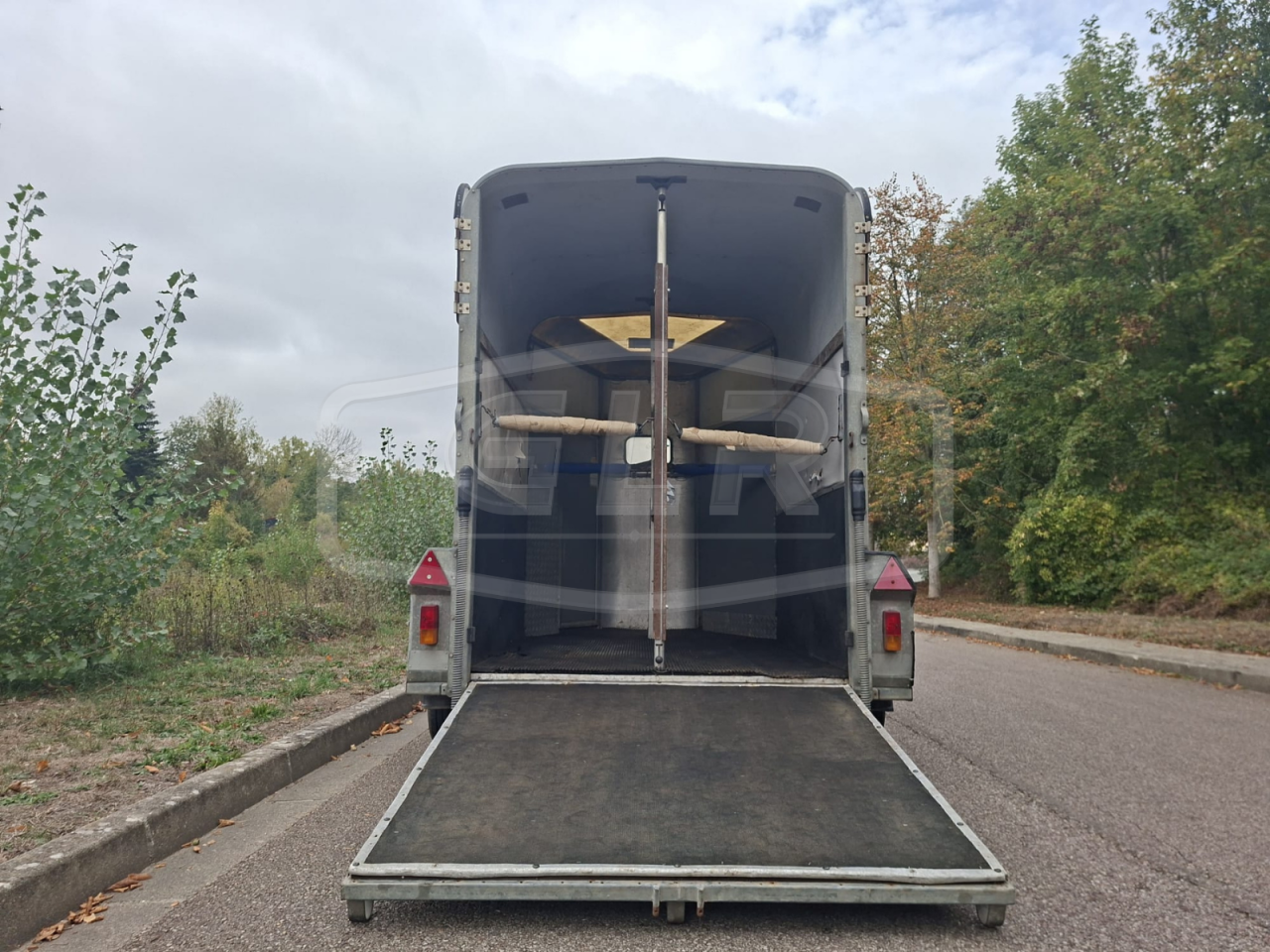 Horse trailer Ifor Williams HB 505 2 Stalls 1998 Used