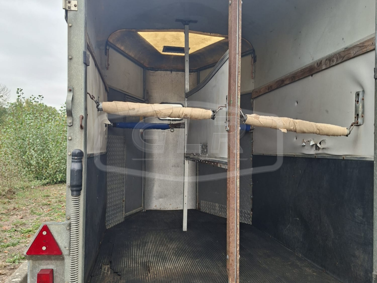 Horse trailer Ifor Williams HB 505 2 Stalls 1998 Used