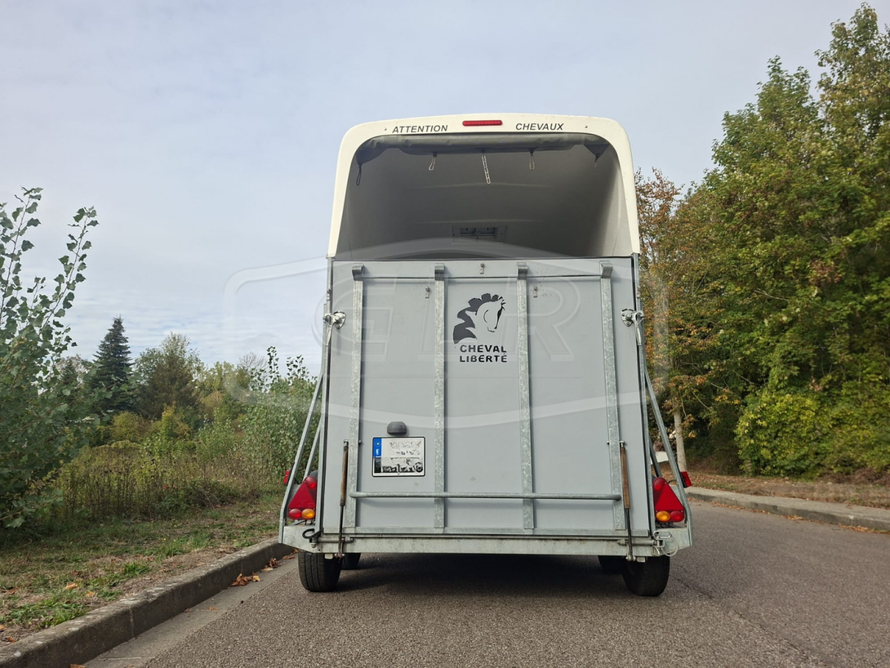 Horse trailer Cheval Liberte 2000RK 2 Stalls 2008 Used