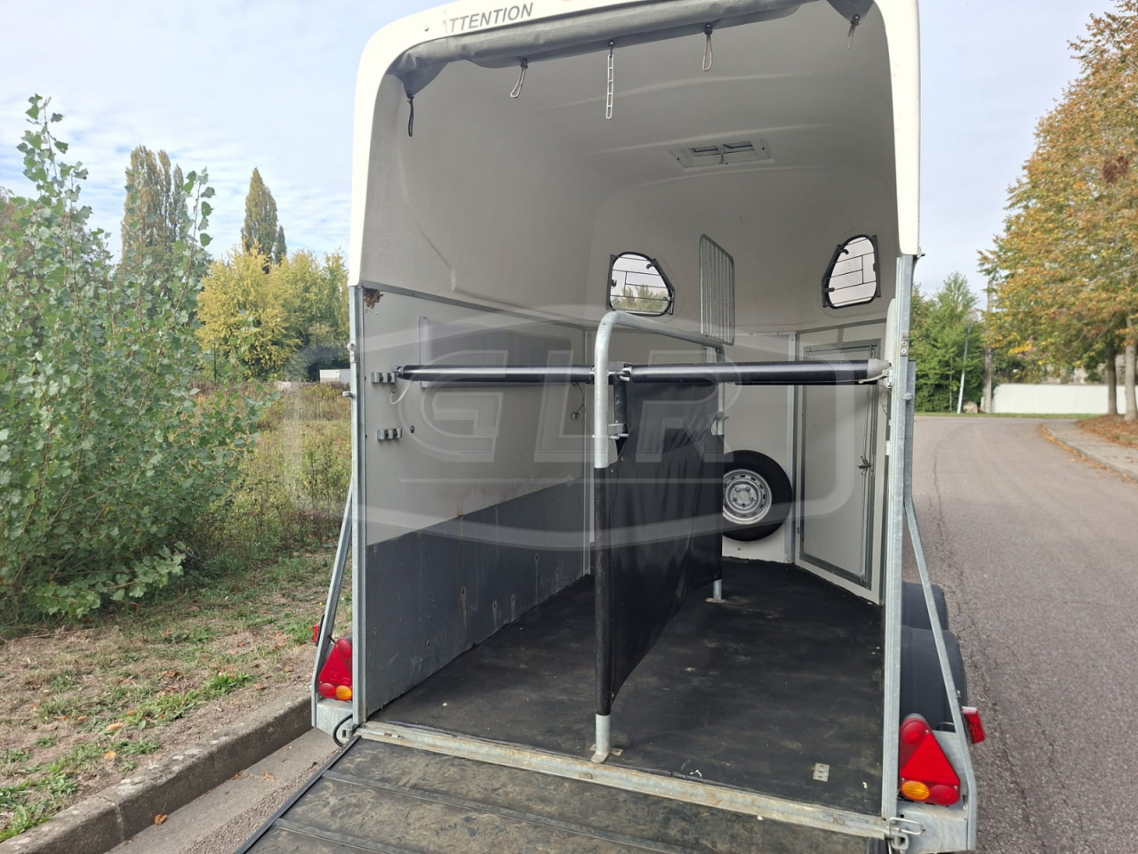 Horse trailer Cheval Liberte 2000RK 2 Stalls 2008 Used