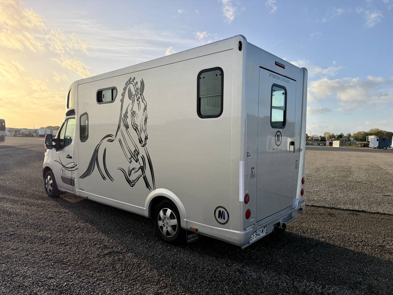 Horsebox HGV Renault Theault PROTEO  2018 Used