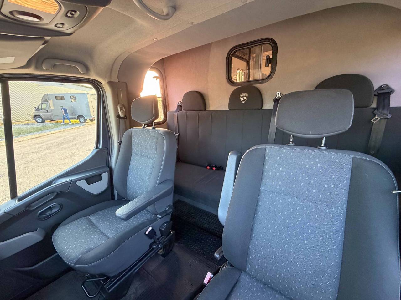 Horsebox HGV Autre marque OPEL MOVANO 150 AUTOMATIQUE EXCELSION 5 2013 Used