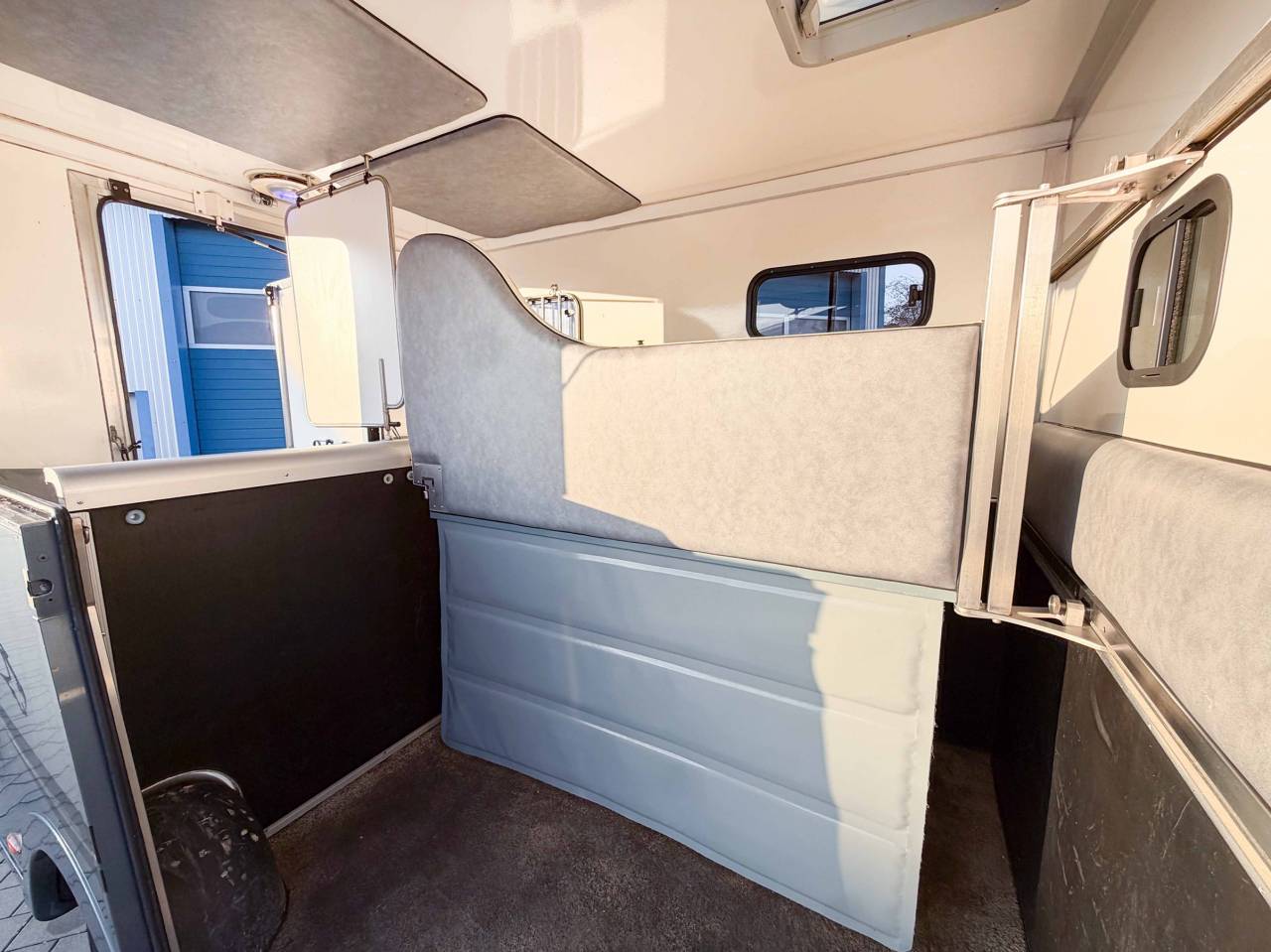 Horsebox HGV Autre marque OPEL MOVANO 150 AUTOMATIQUE EXCELSION 5 2013 Used