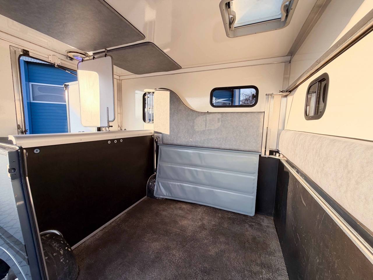 Horsebox HGV Autre marque OPEL MOVANO 150 AUTOMATIQUE EXCELSION 5 2013 Used