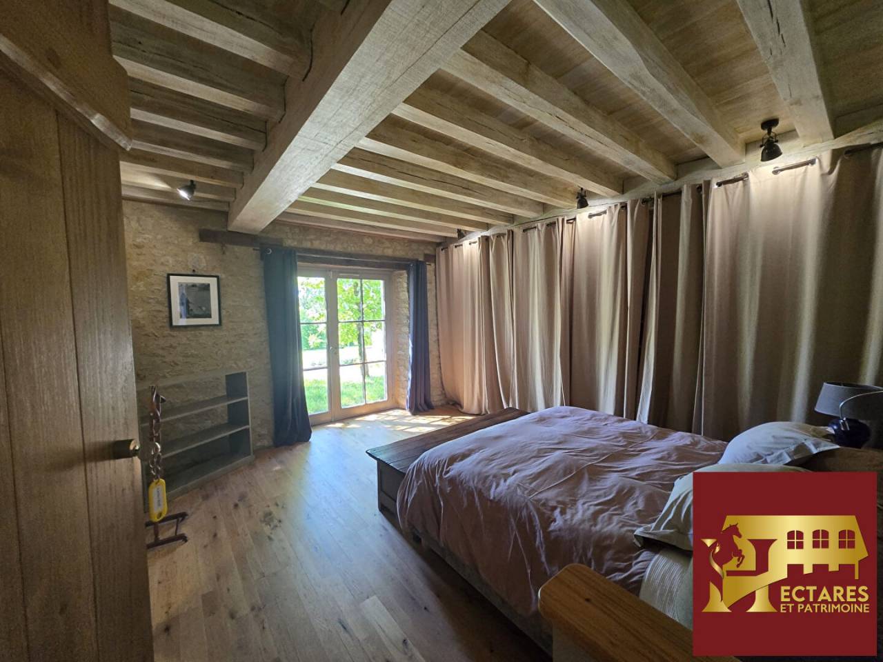 Equestrian Bed and Breakfast  Vend&eacute;e