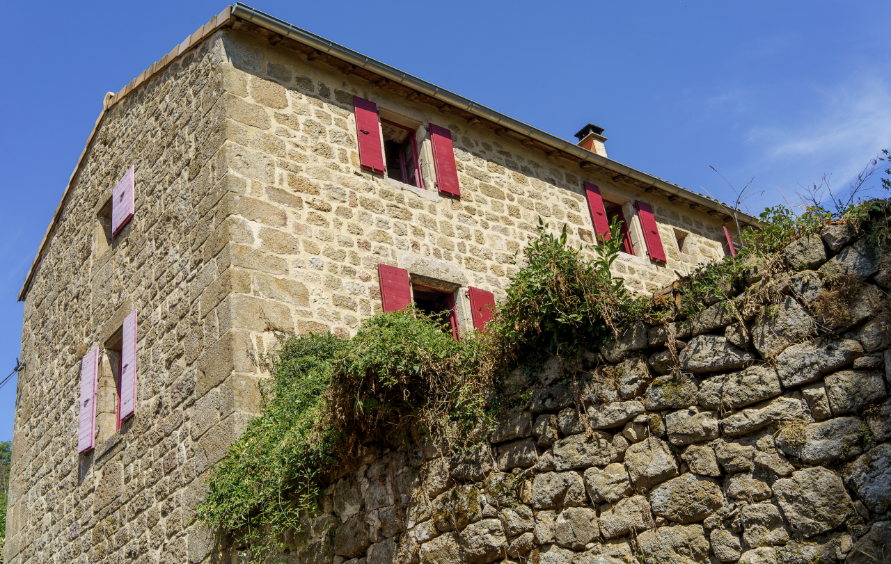 Luxurious equestrian property  Ard&egrave;che