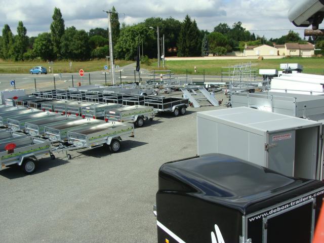 Univers Remorques | Horse transport > Horse trailers, Suppliers
