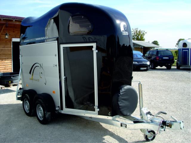 Horse trailer Cheval Liberte gold one 1,5 Stalls 2025 New