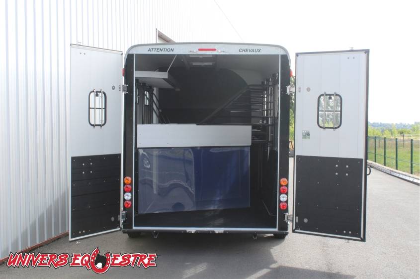 Horse trailer Cheval Liberte optimax 4 Stalls 2025 New