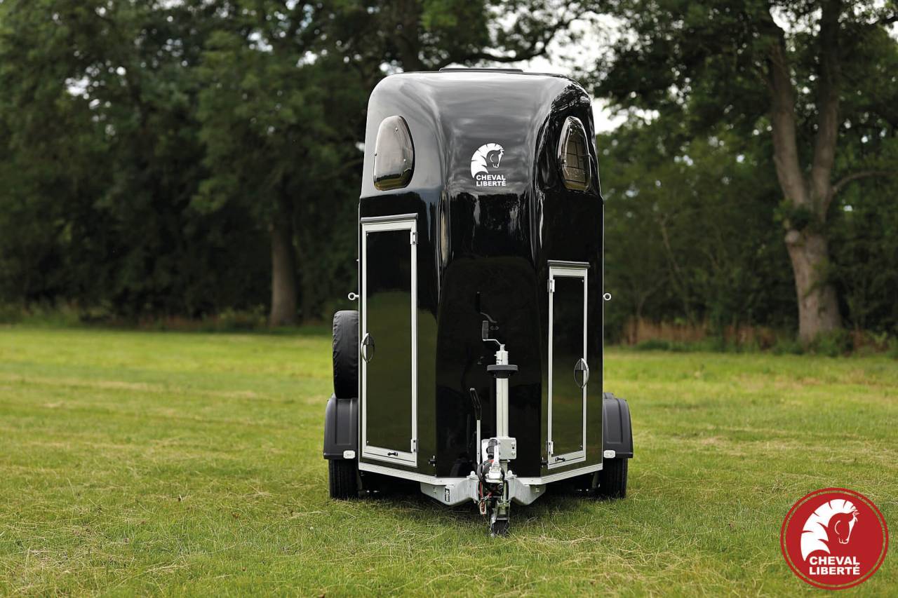 Horse trailer Cheval Liberte Gold One aluline (tout alu) 1,5 Stalls 2024 New