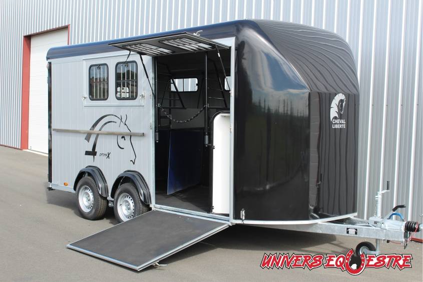 Horse trailer Cheval Liberte OPTIMAX 4 Stalls 2025 New