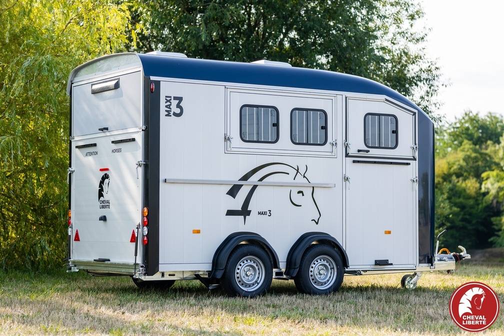 Horse trailer Cheval Liberte MINIMAX  3 Stalls 2025 New