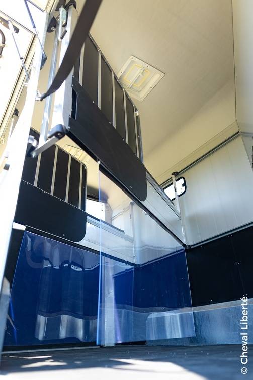 Horse trailer Cheval Liberte MINIMAX  3 Stalls 2025 New