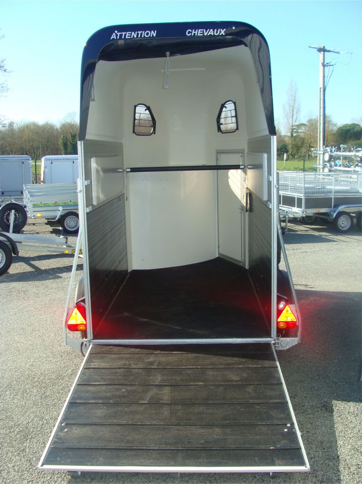 Horse trailer Cheval Liberte gold one 1,5 Stalls 2025 New