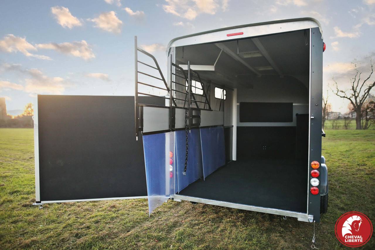 Horse trailer Cheval Liberte OPTIMAX 4 Stalls 2024 New