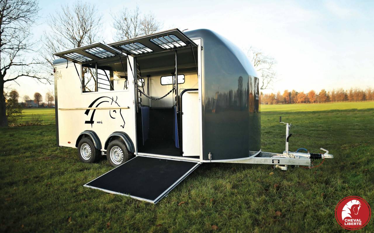 Horse trailer Cheval Liberte OPTIMAX 4 Stalls 2024 New