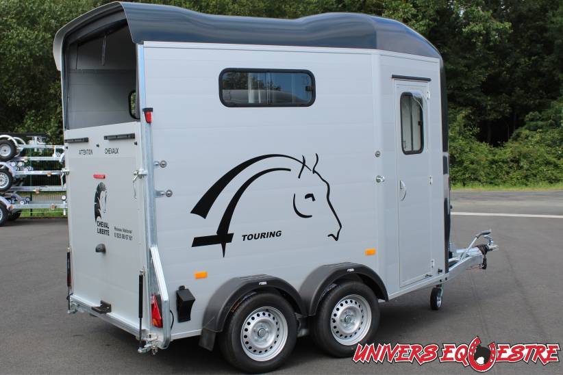 Horse trailer Cheval Liberte GOLD TOURING COUNTRY 2 Stalls 2025 New