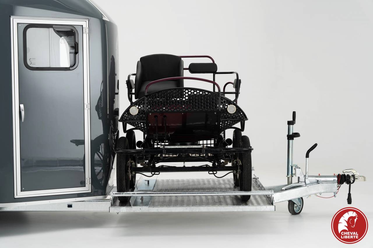 Horse trailer Cheval Liberte MARATHON 2 Stalls 2025 New
