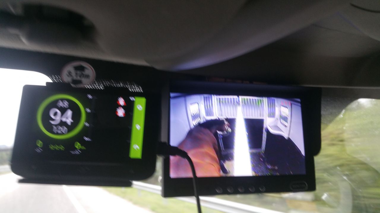 -sprl Olivier Risselin  | Horse transport > Horse carriers