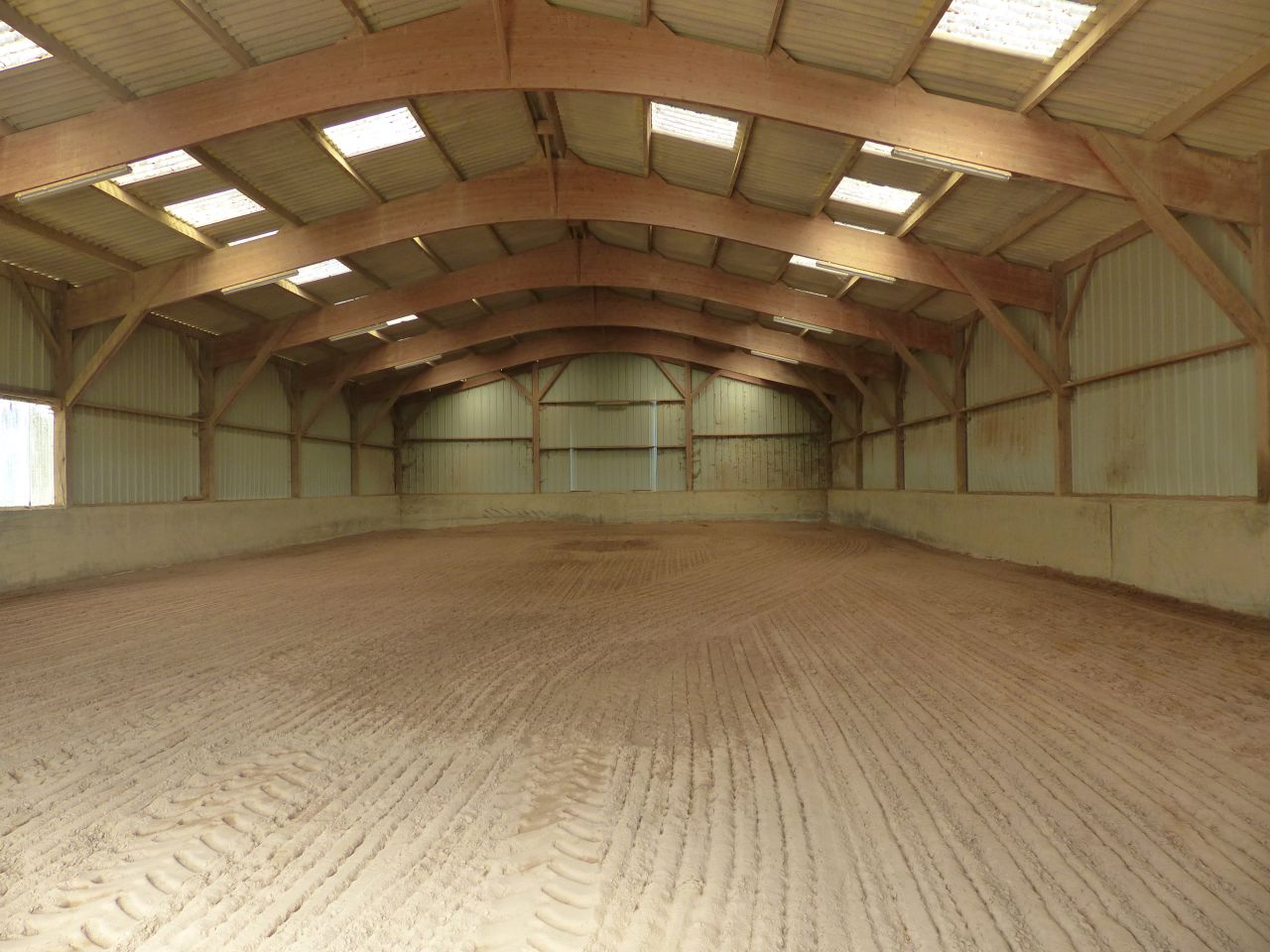 Equestrian property  Calvados