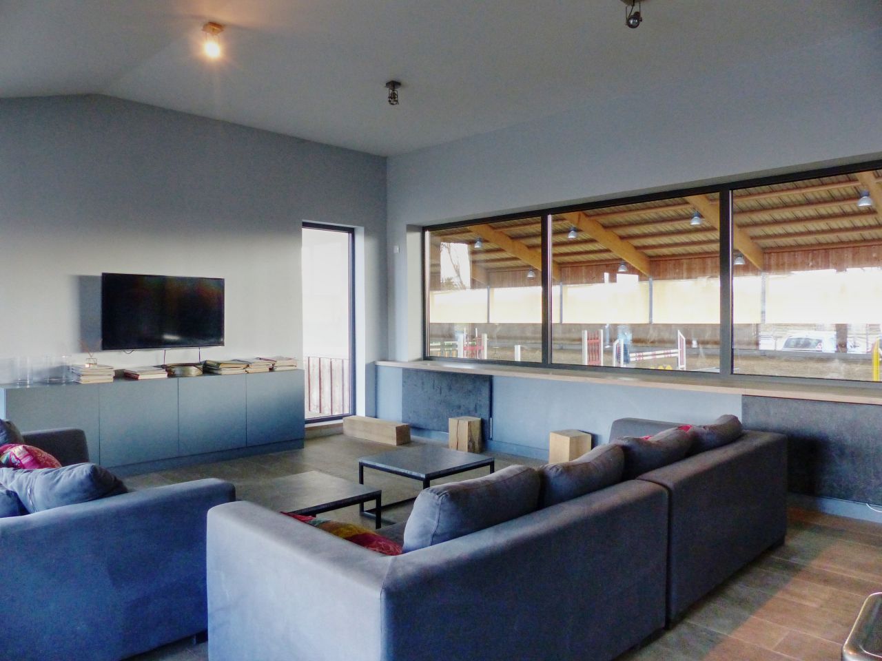 Livery yard  Yvelines