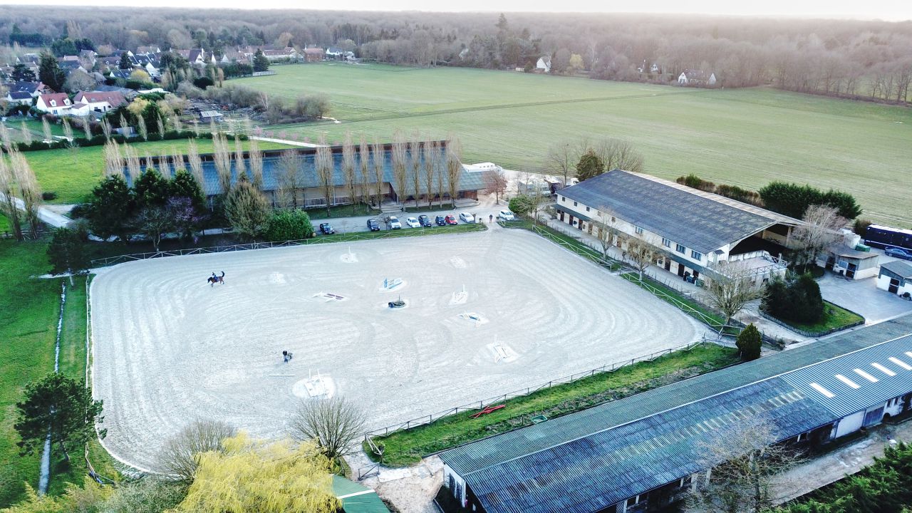 Livery yard  Yvelines