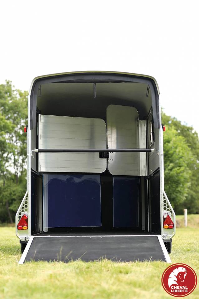 Horse trailer Cheval Liberte MAXI 2 2 Stalls 2024 New