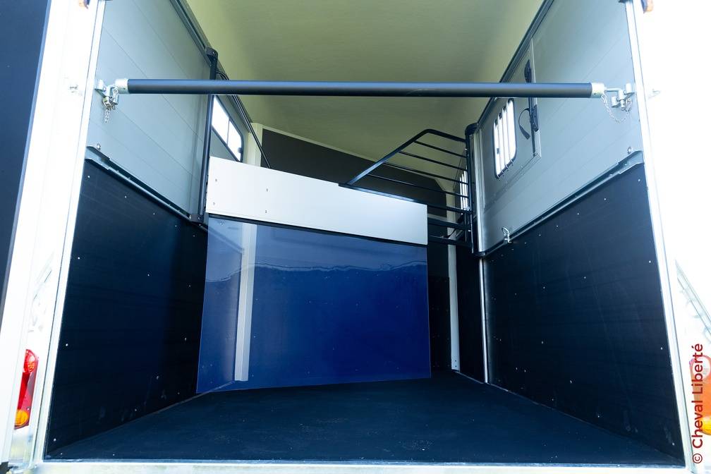 Horse trailer Cheval Liberte DUOMAX 2 Stalls 2025 New