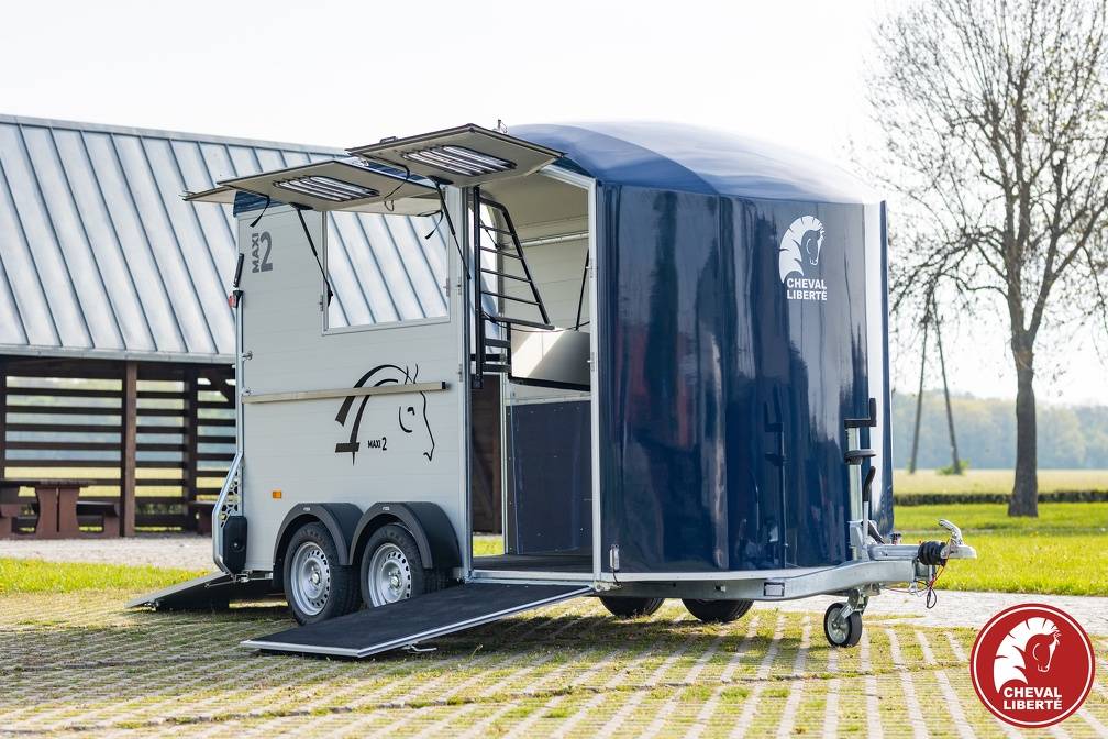 Horse trailer Cheval Liberte DUOMAX 2 Stalls 2025 New