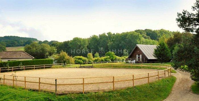 Riding school  Allier