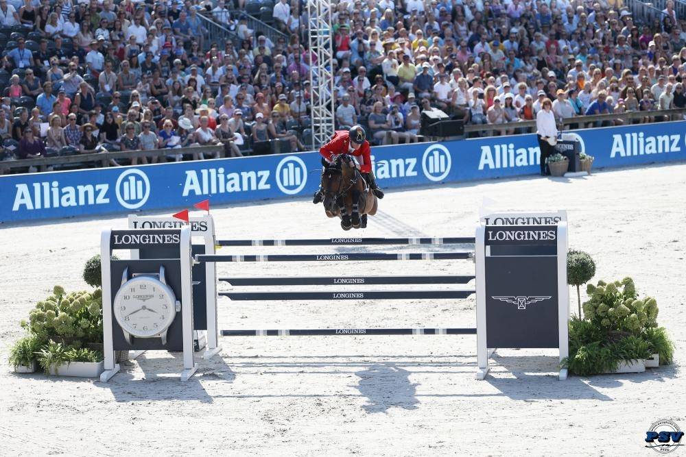 Comme Il Faut - Holsteiner 1997 by CORNET OBOLENSKY