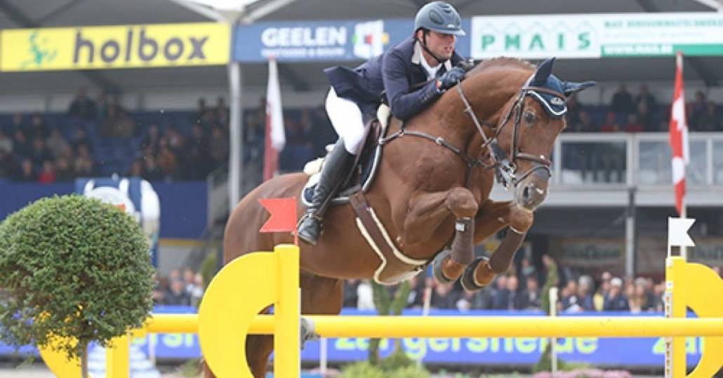 Gastronom de Hus - Zangersheide 1999 by Carthago Z