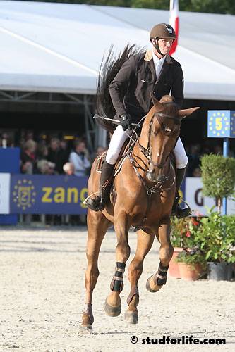 Gastronom de Hus - Zangersheide 1999 by Carthago Z