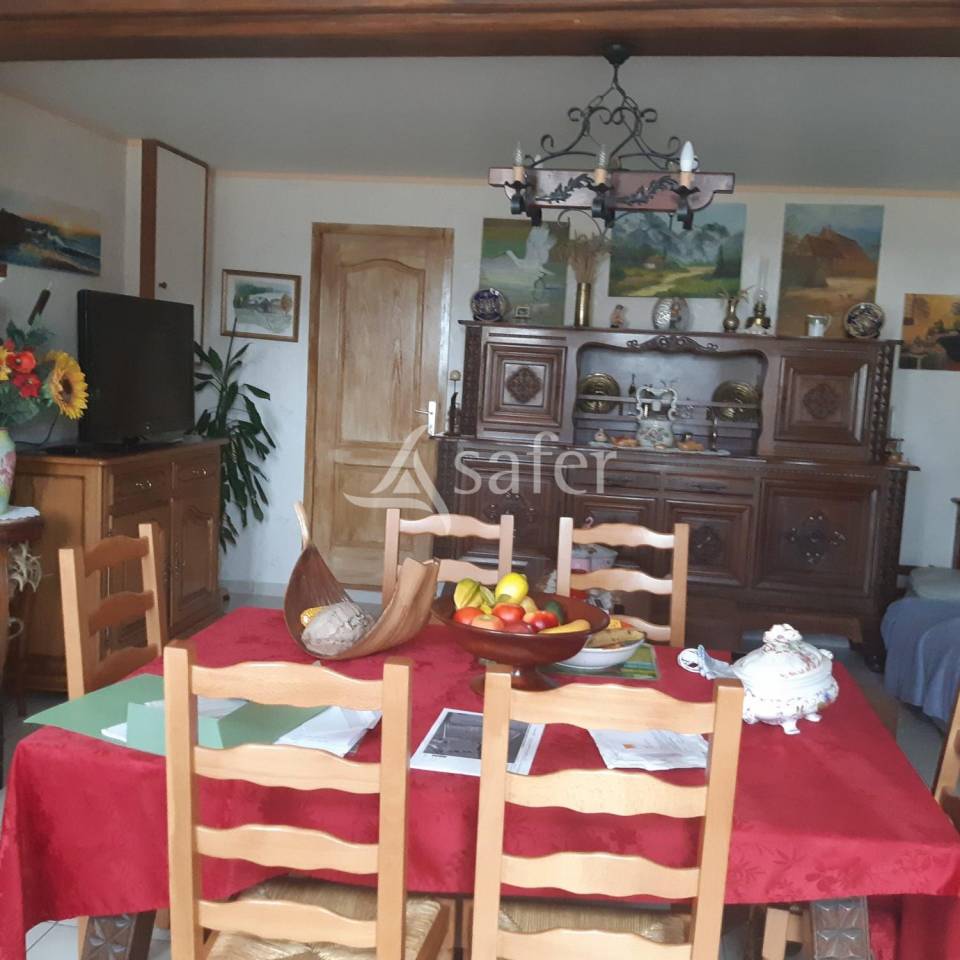 Poultry farm  Sarthe