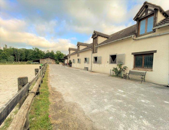 Equestrian property  Seine-et-Marne