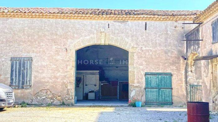 Equestrian property  Hérault