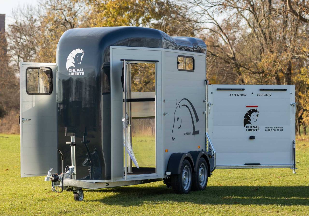 Horse trailer Cheval Liberte  2 Stalls 2025 New