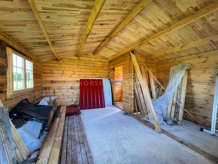 Equestrian property  Cher