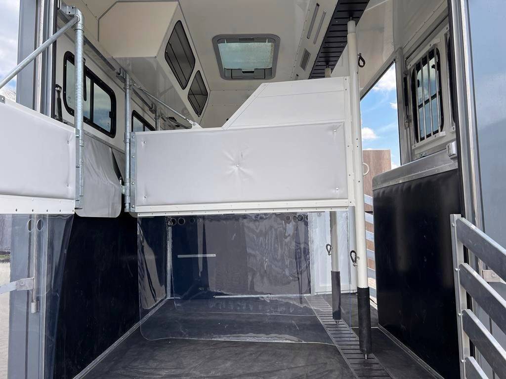 Horsebox NON-HGV Autre marque FUSO  0 New