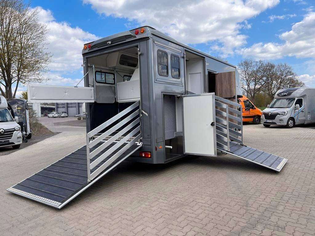 Horsebox NON-HGV Autre marque FUSO  0 New