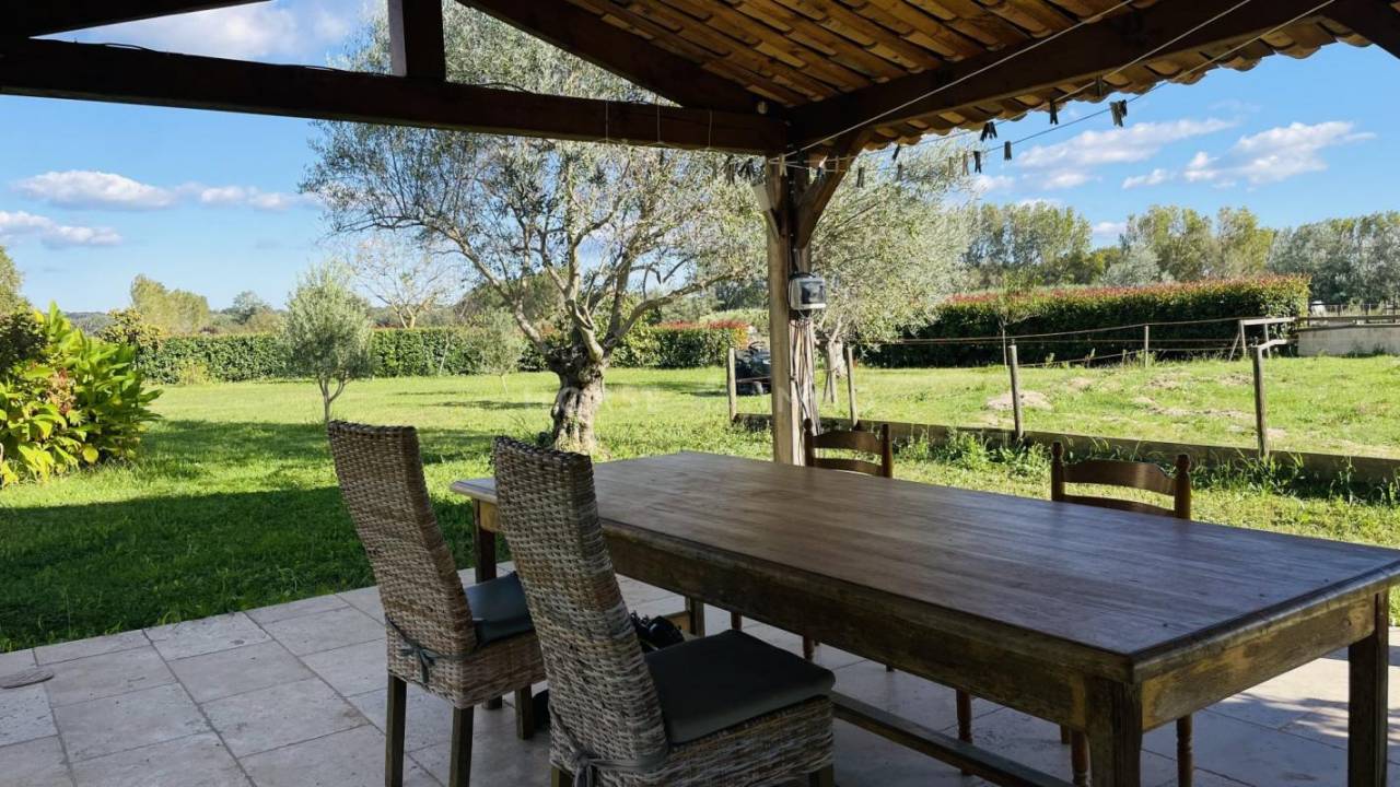 Equestrian property  Gard