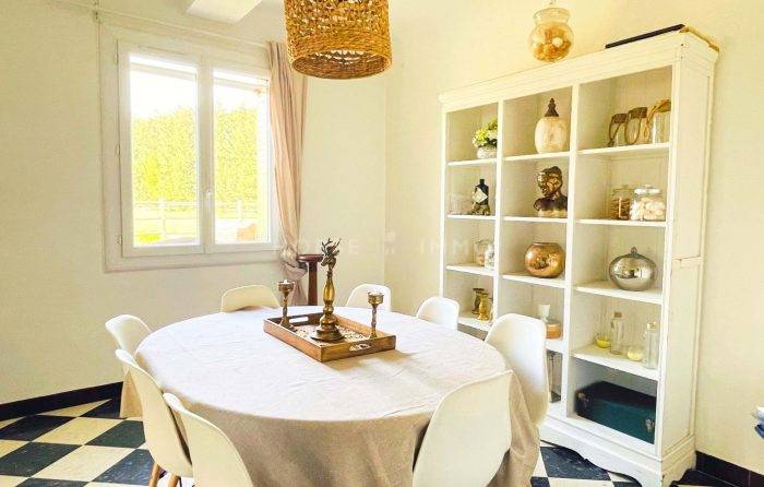 Equestrian property  Vaucluse